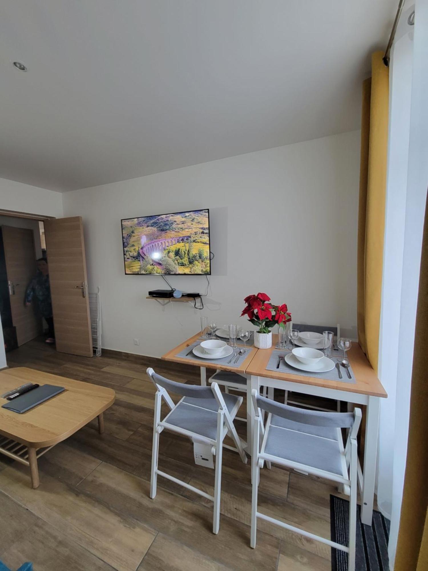 Amazing Apartment A Stone'S Throw From The City Of Lights - Paris Clichy Exterior photo
