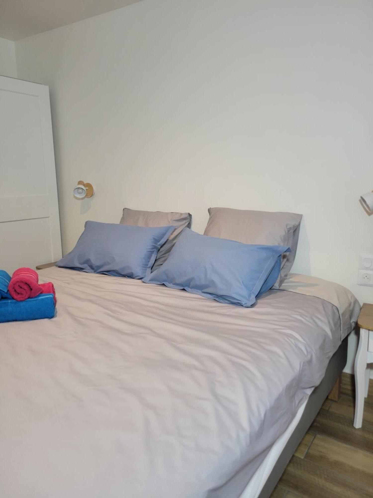 Amazing Apartment A Stone'S Throw From The City Of Lights - Paris Clichy Exterior photo